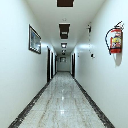 Hotel I.P. Palace Lucknow Ngoại thất bức ảnh
