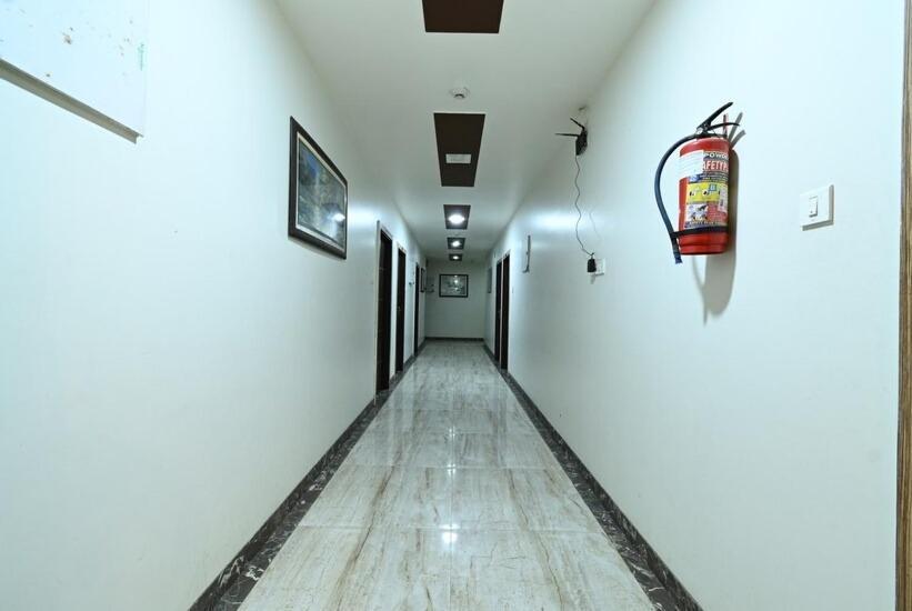 Hotel I.P. Palace Lucknow Ngoại thất bức ảnh